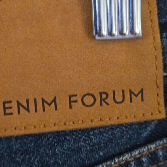 Aritzia Denim Forum The Joni High Rise Loose 29L Jeans Size 27 - Picture 10 of 13